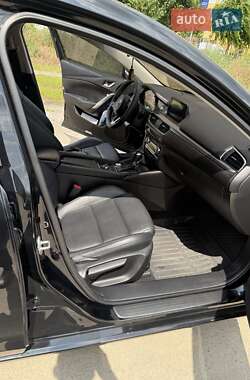 Седан Mazda 6 2017 в 