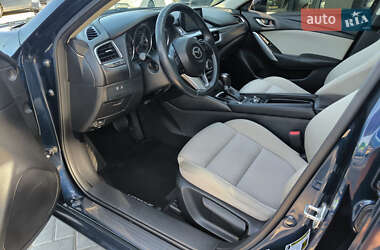 Седан Mazda 6 2016 в 