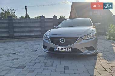 Седан Mazda 6 2014 в 
