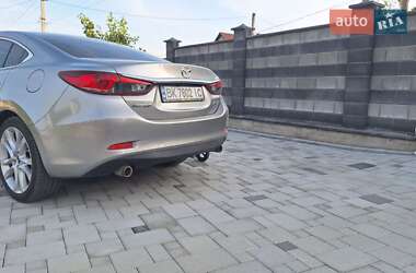 Седан Mazda 6 2014 в 