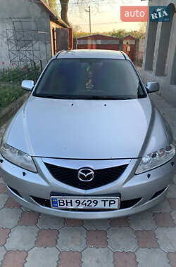 Седан Mazda 6 2004 в Южном