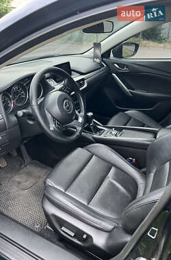 Седан Mazda 6 2015 в 