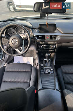 Седан Mazda 6 2015 в 