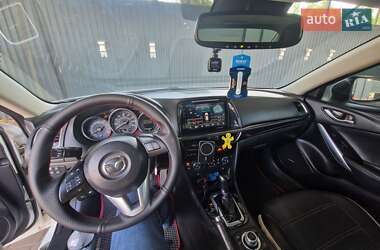 Седан Mazda 6 2014 в 