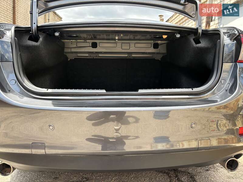 Седан Mazda 6 2014 в Запорожье