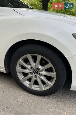 Седан Mazda 6 2014 в 
