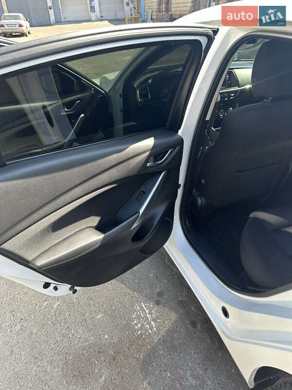 Седан Mazda 6 2013 в Киеве