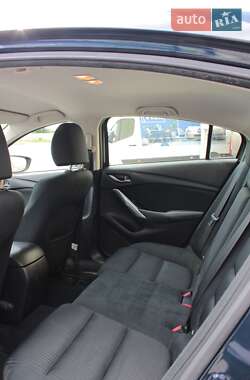 Седан Mazda 6 2015 в 