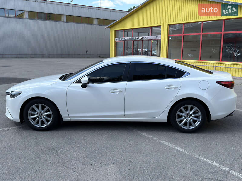 Седан Mazda 6 2015 в Кропивницком