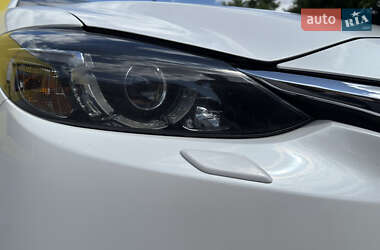 Седан Mazda 6 2015 в 