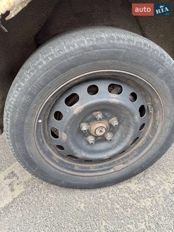 Лифтбек Mazda 6 2005 в Днепре