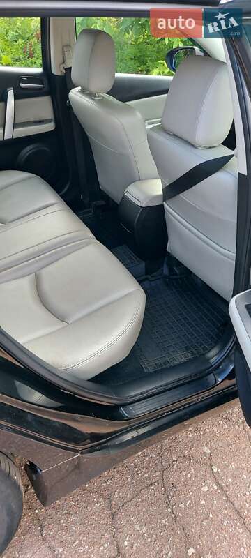 Универсал Mazda 6 2009 в Чернигове