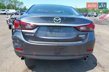 Седан Mazda 6 2016 в 