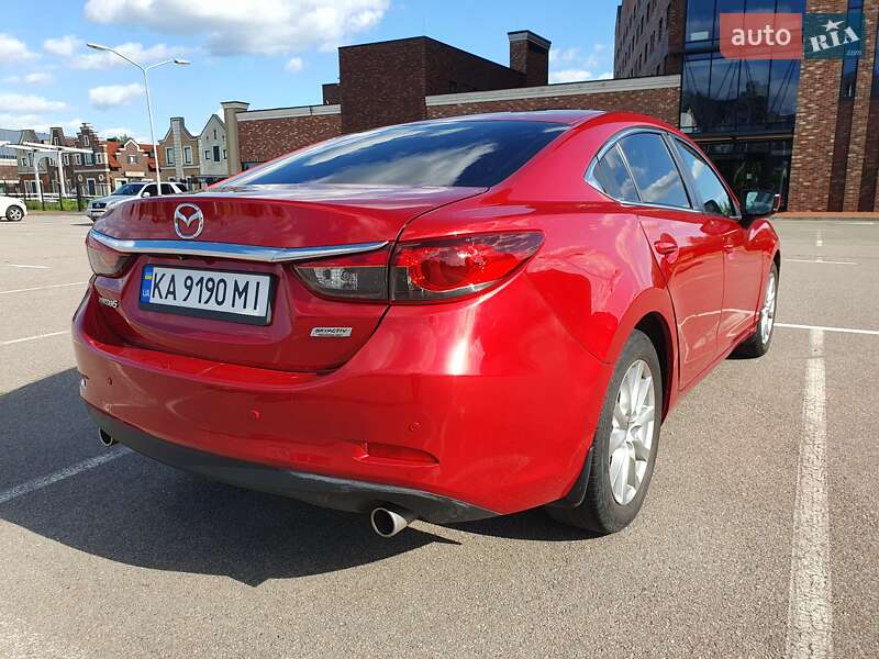 Седан Mazda 6 2016 в Киеве