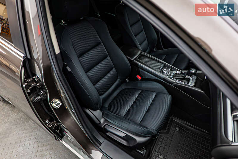 Седан Mazda 6 2017 в Києві