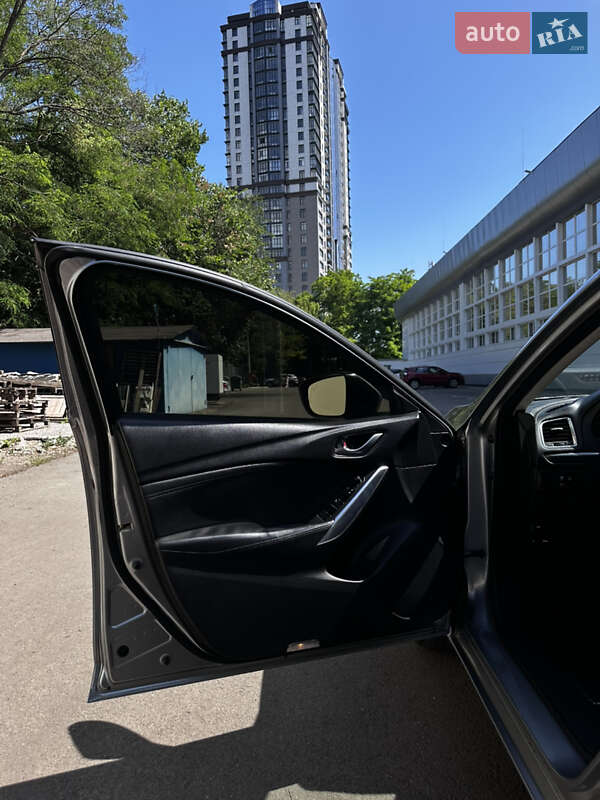 Седан Mazda 6 2013 в Киеве