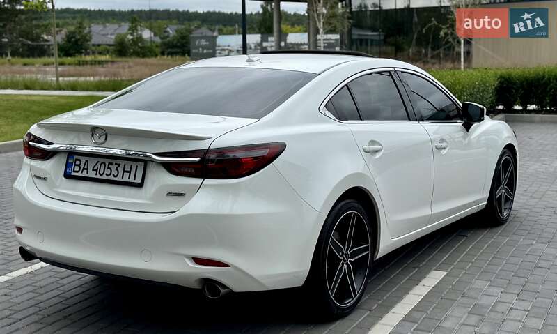 Седан Mazda 6 2018 в Киеве