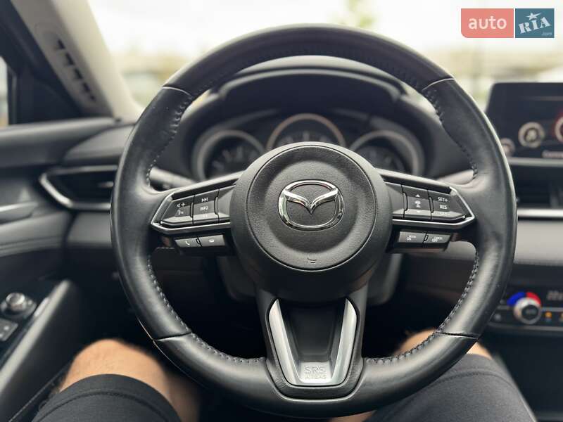 Седан Mazda 6 2018 в Киеве
