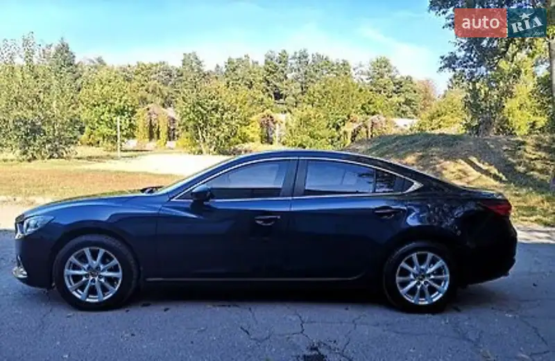 Mazda 6
