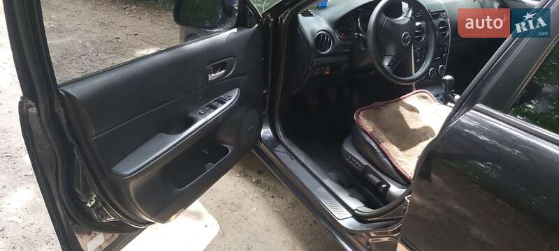 Седан Mazda 6 2005 в Снятине