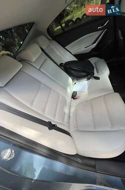 Седан Mazda 6 2015 в 