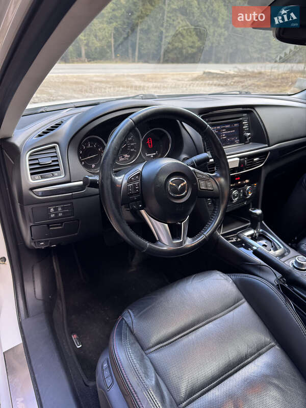 Седан Mazda 6 2013 в Ивано-Франковске