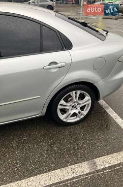Лифтбек Mazda 6 2004 в 