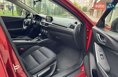 Седан Mazda 6 2015 в 