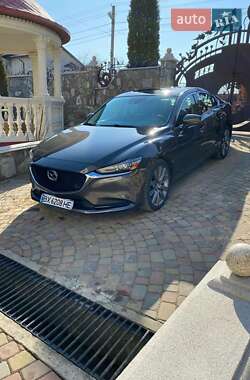 Седан Mazda 6 2018 в Львове