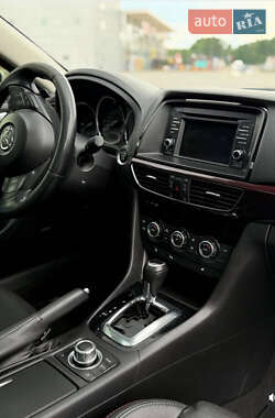 Седан Mazda 6 2014 в 