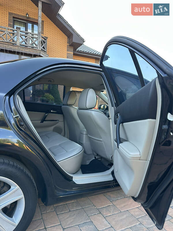Седан Mazda 6 2007 в Чернигове