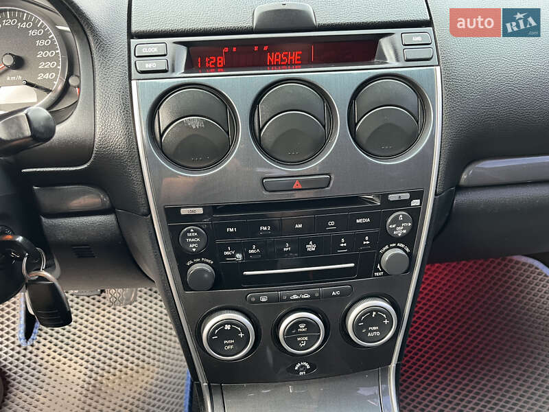 Седан Mazda 6 2006 в Миколаєві