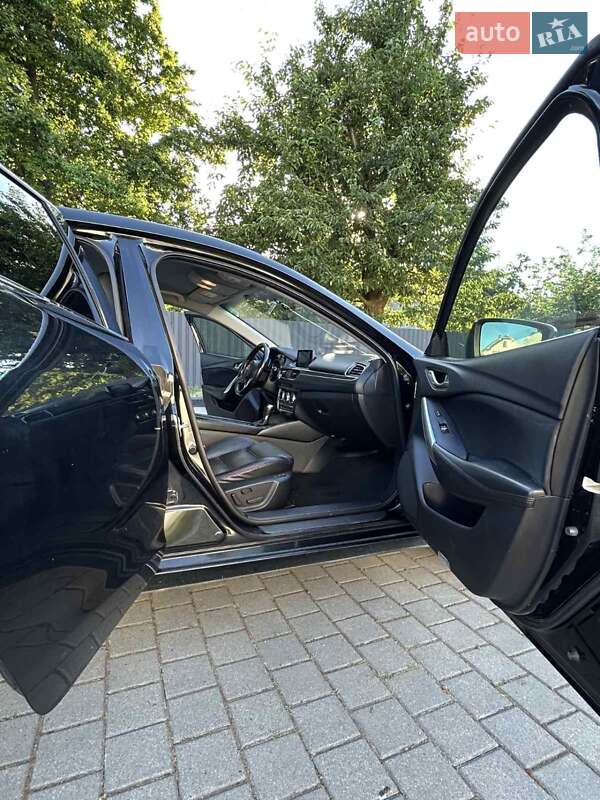 Седан Mazda 6 2015 в Ивано-Франковске