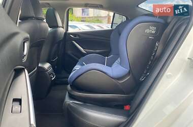 Седан Mazda 6 2014 в 