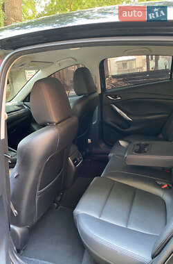 Седан Mazda 6 2016 в 