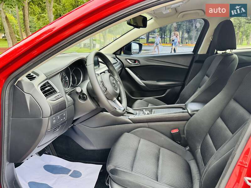 Седан Mazda 6 2017 в Киеве