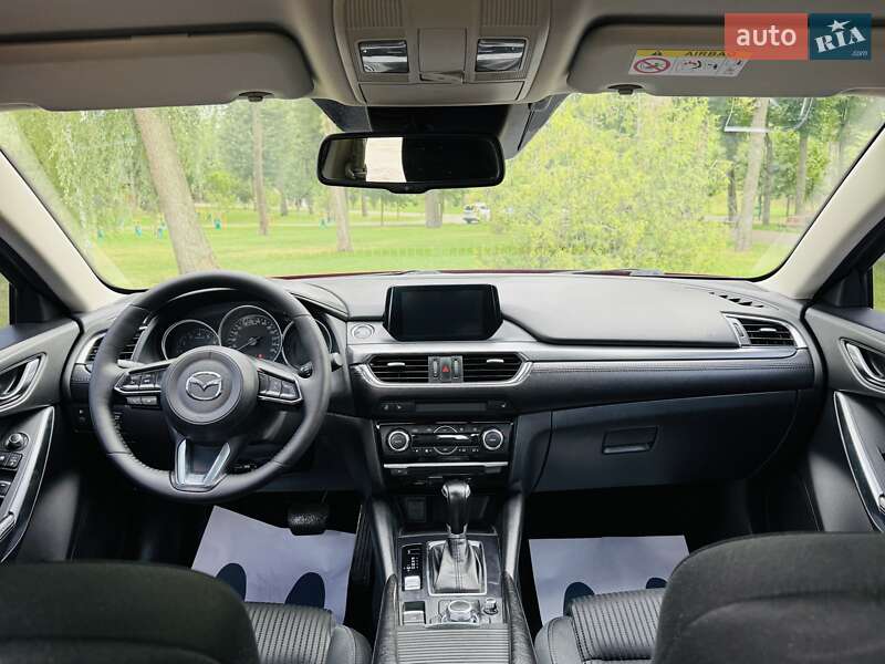 Седан Mazda 6 2017 в Киеве