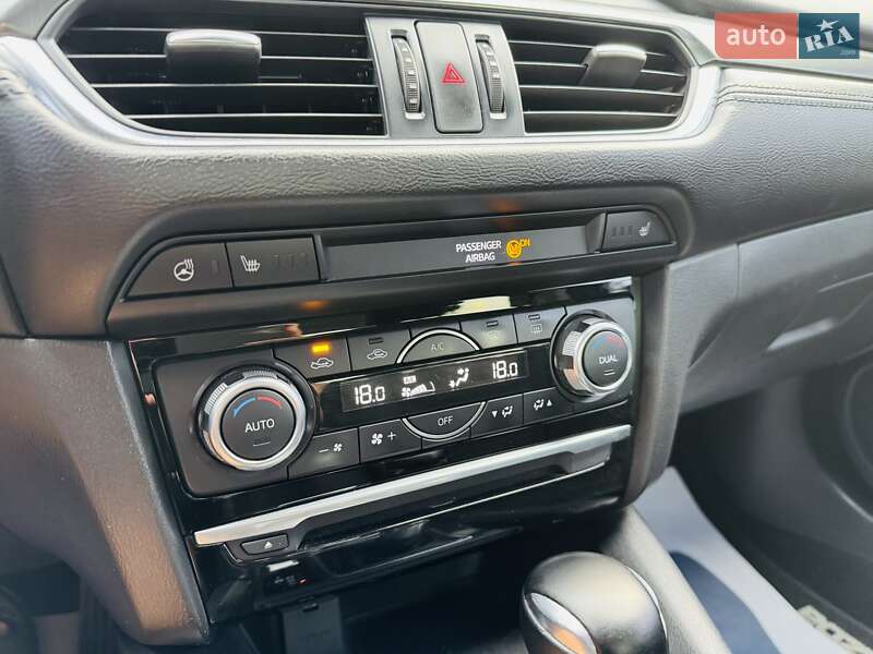 Седан Mazda 6 2017 в Киеве