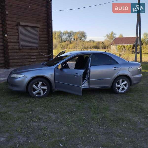 Седан Mazda 6 2003 в Богуславе