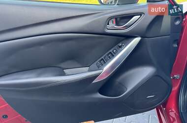 Седан Mazda 6 2013 в 