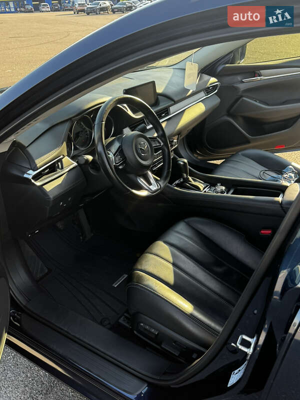 Седан Mazda 6 2018 в Киеве
