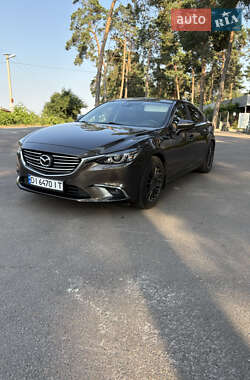 Седан Mazda 6 2015 в 