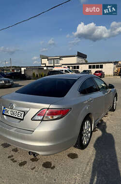 Седан Mazda 6 2011 в 