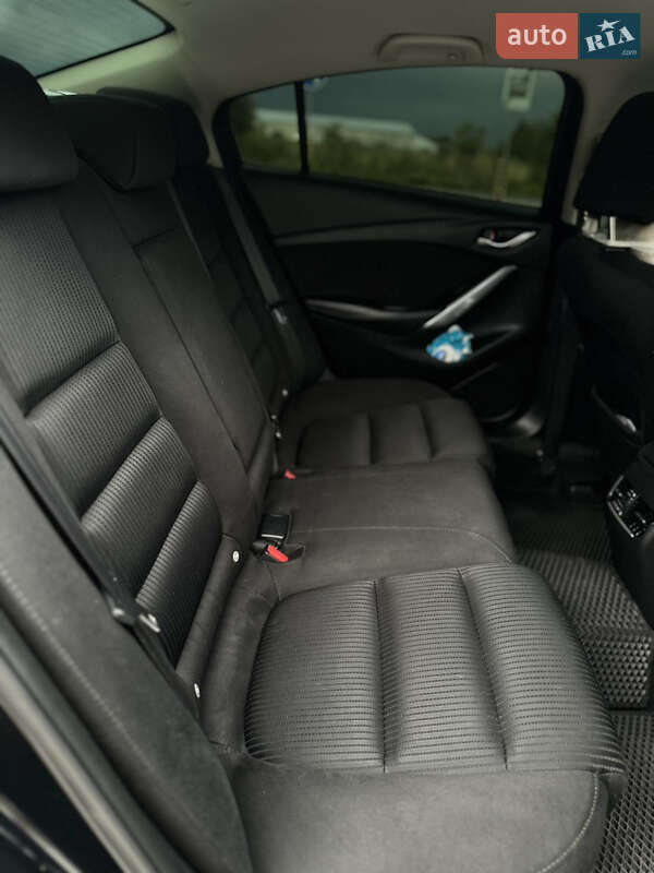 Седан Mazda 6 2013 в Ивано-Франковске