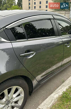 Седан Mazda 6 2013 в 
