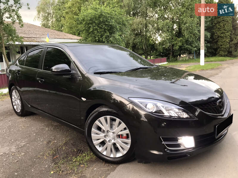 Седан Mazda 6 2008 в Волочиске