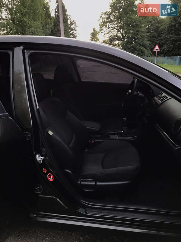 Седан Mazda 6 2008 в Волочиске