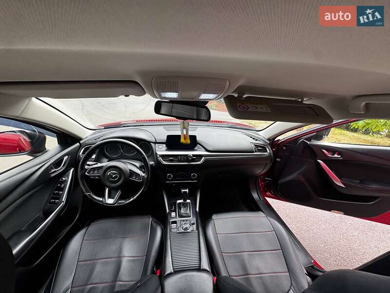 Седан Mazda 6 2017 в Хмельницком