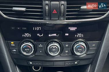 Седан Mazda 6 2013 в 