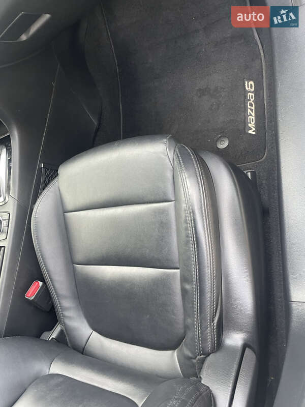 Седан Mazda 6 2014 в Херсоне